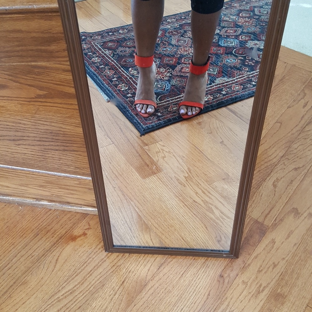 Zara Red Sandals - Picture 2 of 4